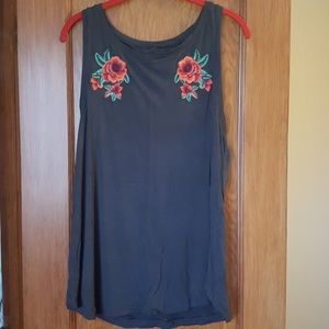 AEO Soft & Sexy Embroidered Rose Floral Tank